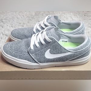 Nike SB Janoski Low Hyperfeel Grey / Gray Men’s Size 12
